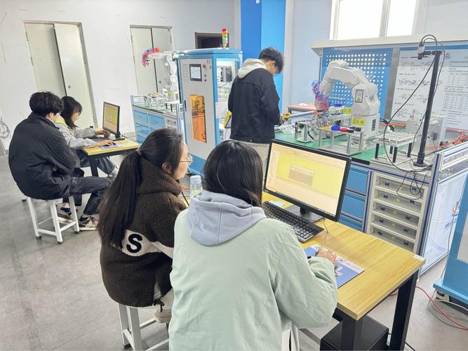 博諾智創(chuàng)探前沿，機(jī)械工程啟新篇——記我院師生赴天津博諾智創(chuàng)機(jī)器人技術(shù)參觀實(shí)習(xí)